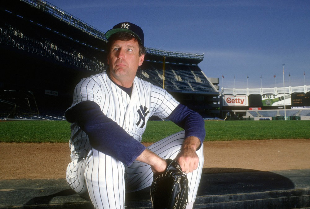 Iconic New York Yankees Pitcher Tommy John Dead at 83: 'A Longtime Favorite'