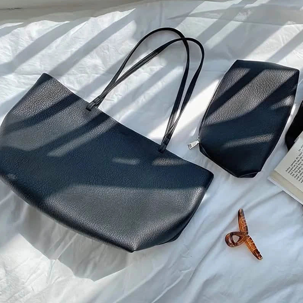 Olivia Munn’s Rich-Girl Tote Style Is Perfect for Commuters