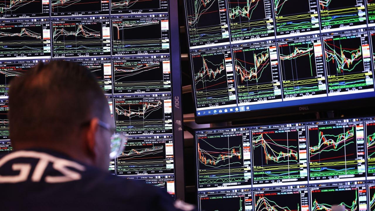 How ETFs can be effective building blocks for retirees