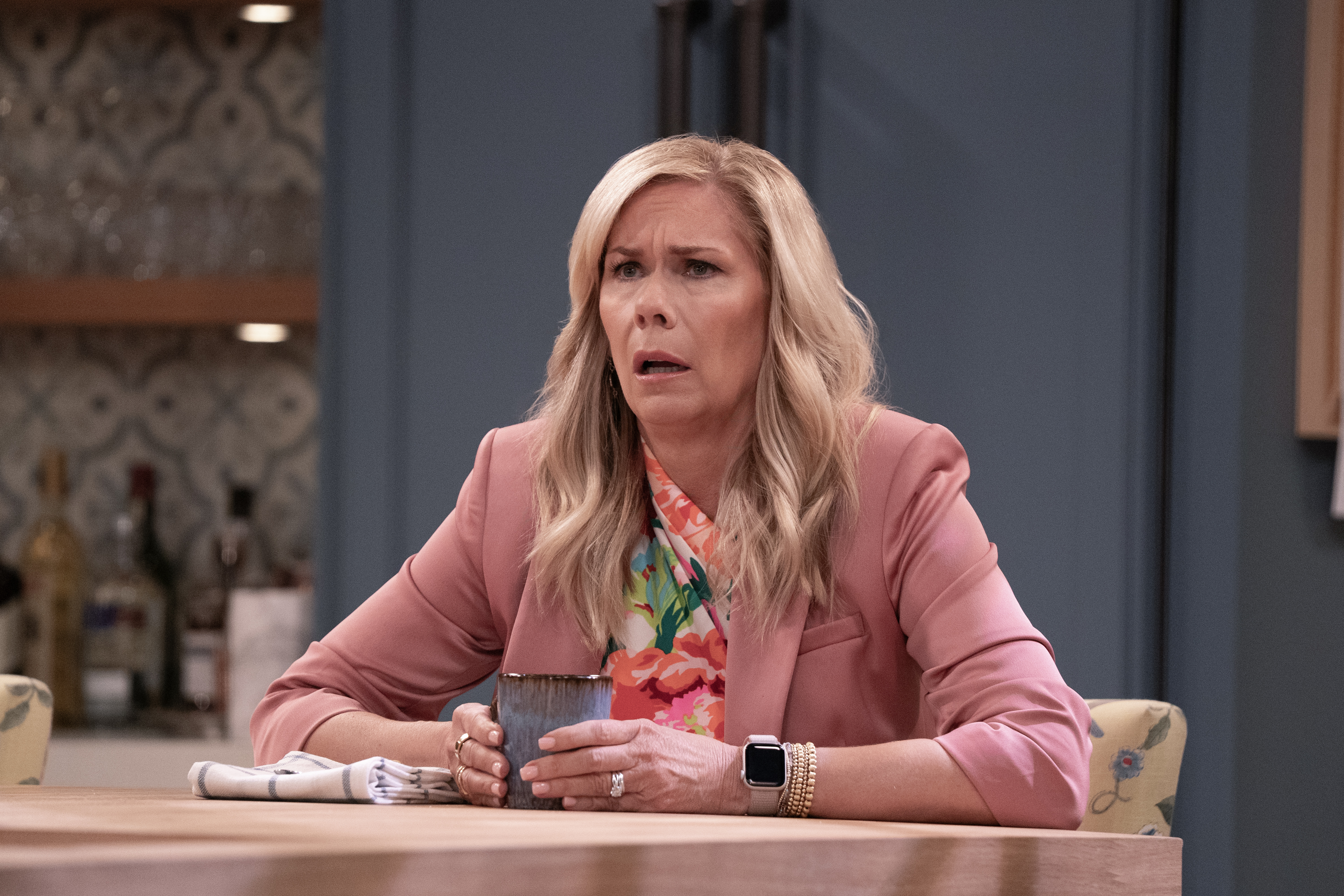 Leanne Morgan's Sitcom Features Weight Loss Jokes in Nearly Every Episode