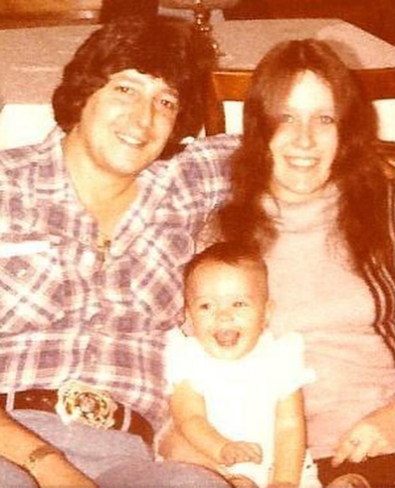 Bunnie Xo Family Guide: Meet Her ‘Very Much Estranged’ Sisters, More