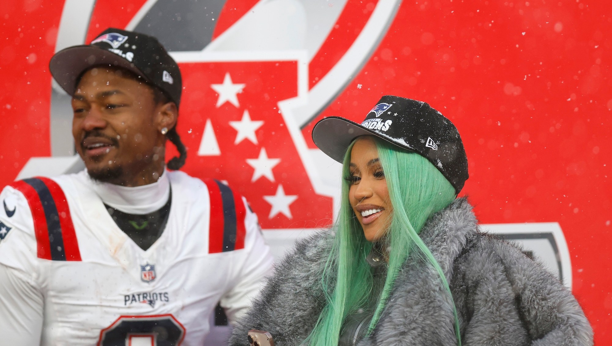 Cardi B Reacts to Patriots and Boyfriend Stefon Diggs' AFC Championship Win