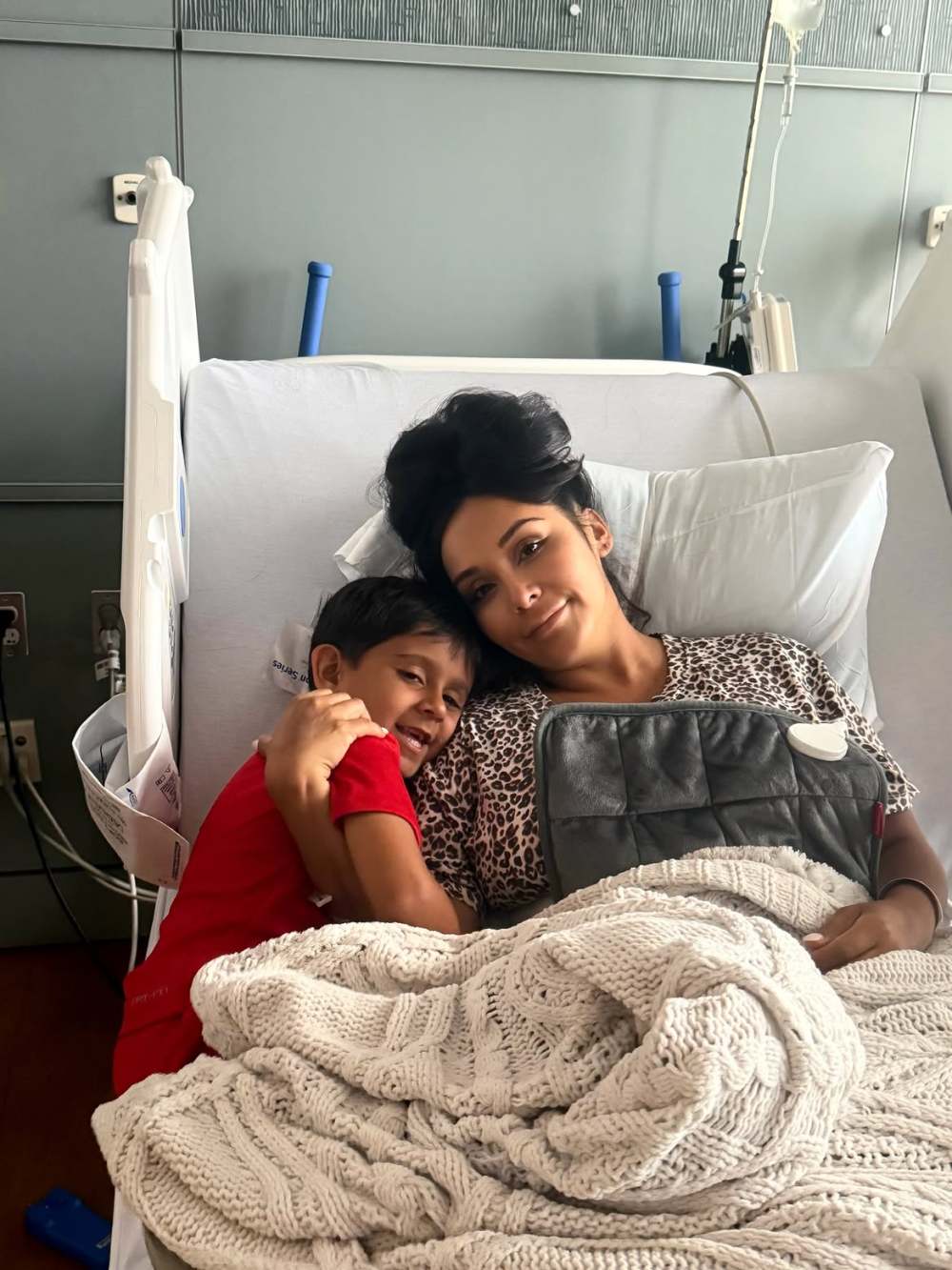 Jersey Shore’s Snooki Snuggles With Son While Recovering From Hysterectomy