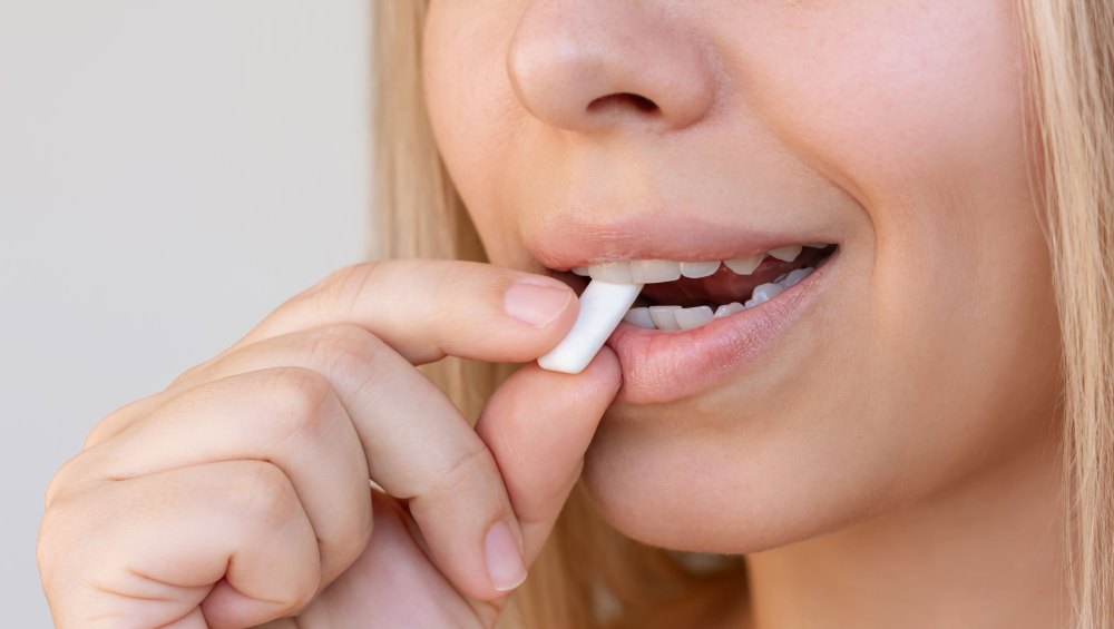 Acid Reflux? This Fruity Gum Tastes Good and Soothes Symptoms on the Spot