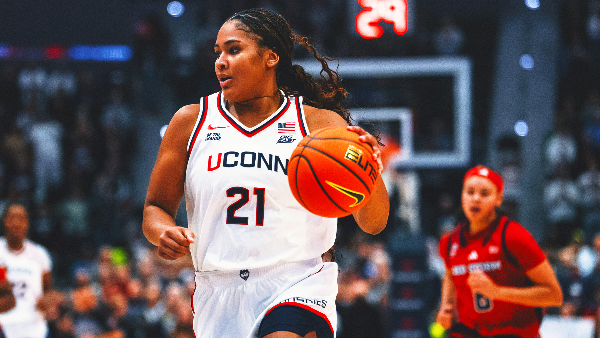2025 Women's Wooden Award Odds: Heavy Favorite Sarah Strong Surges