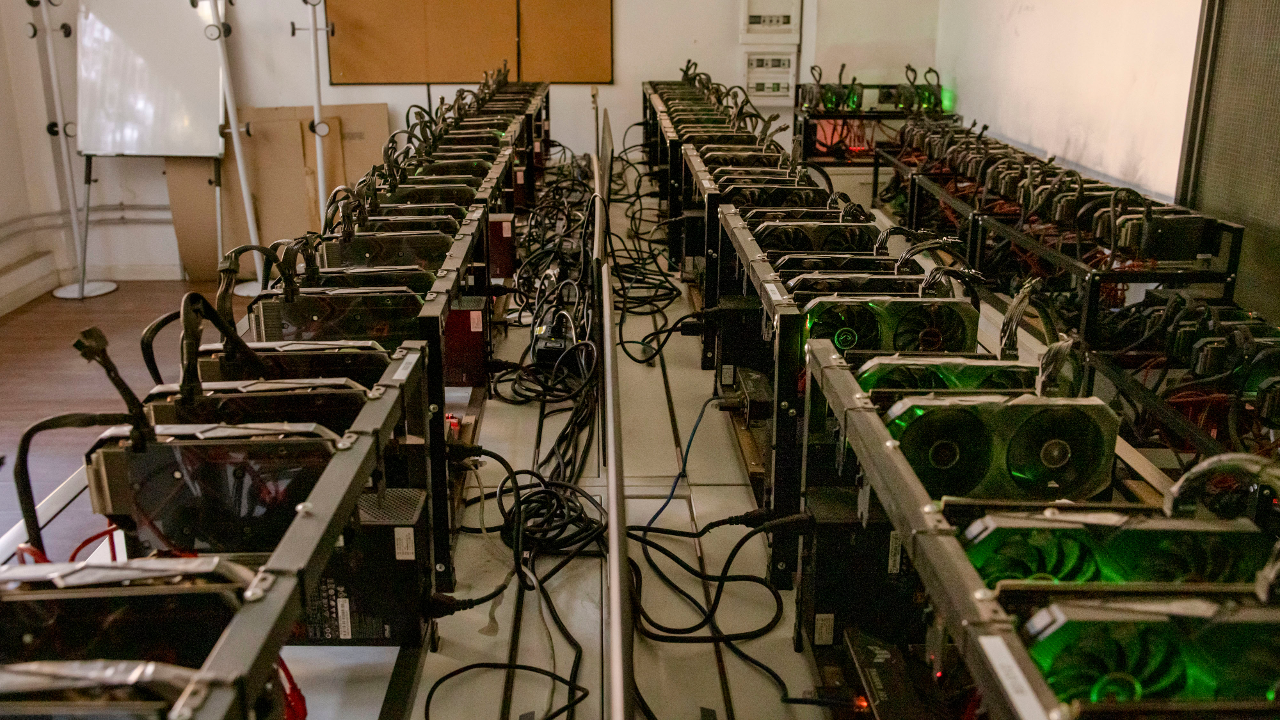 Federal prosecutors to drop charges against alleged mastermind of $722 million crypto Ponzi scheme