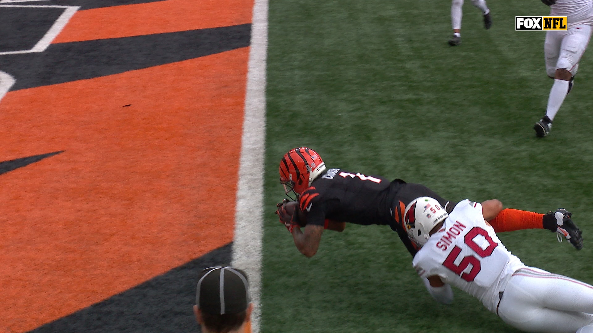 Joe Burrow connects with Ja'Marr Chase for 13-yard TD, giving Bengals early lead over Cardinals | NFL Highlights