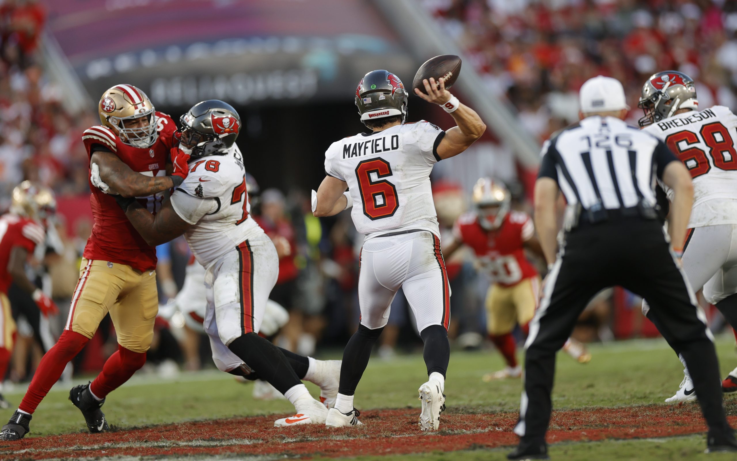 New DraftKings Promo: Bet $5, Get $300 on Tonight's MNF Doubleheader, Bucs vs. Lions &amp; Seahawks vs. Texans