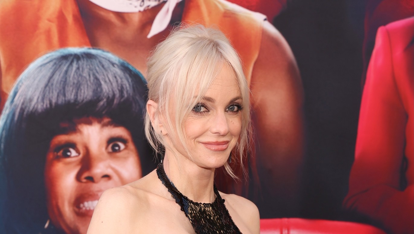 Anna Faris Gets Candid About Sobriety to 'Not Self-Sabotage'