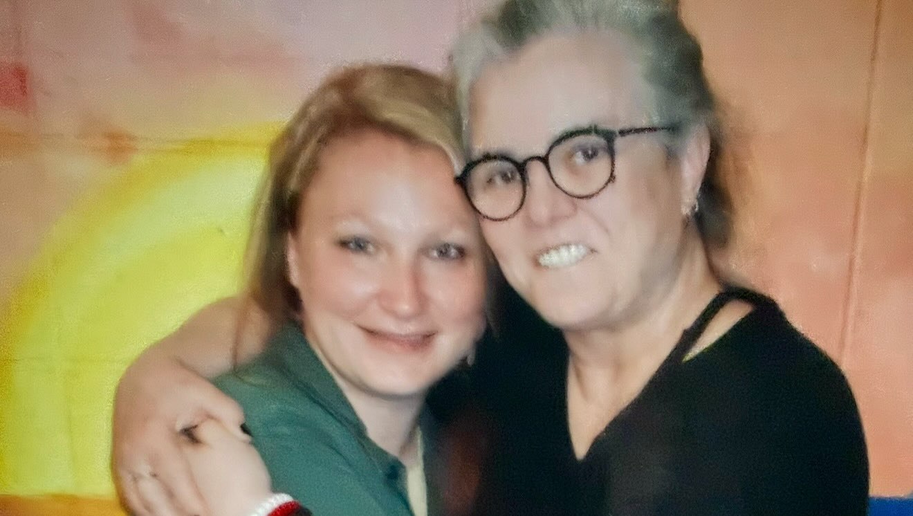Rosie O'Donnell Shares Texts With Daughter Chelsea, Photo From Prison Visit