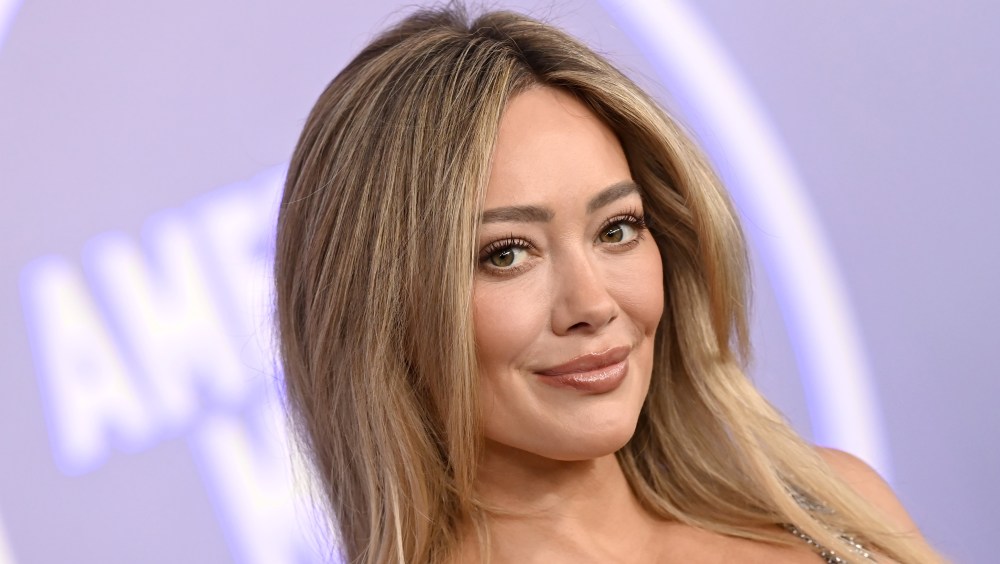Hilary Duff's Tour-Approved Eye Cream Is Key to Rested-Looking Eyes