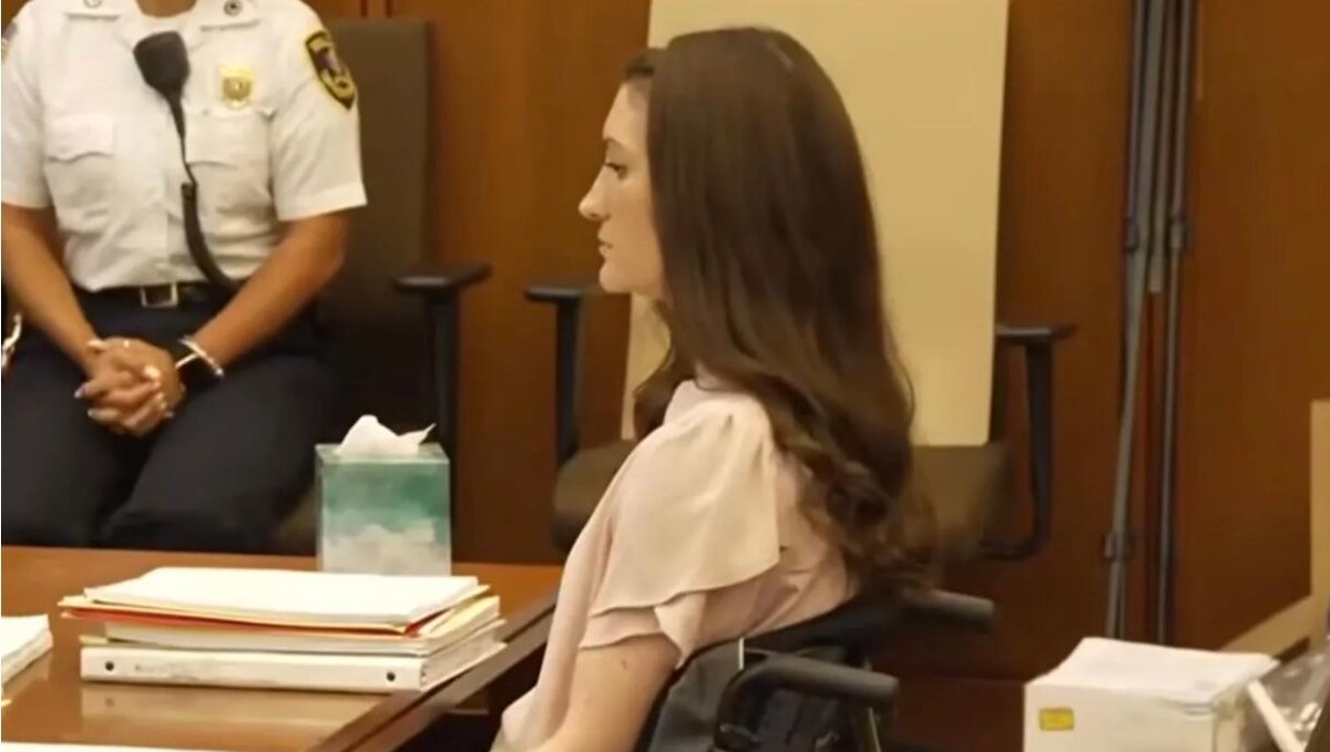 Psychologist Says Lindsay Clancy Is Criminally Responsible for Kids' Murders