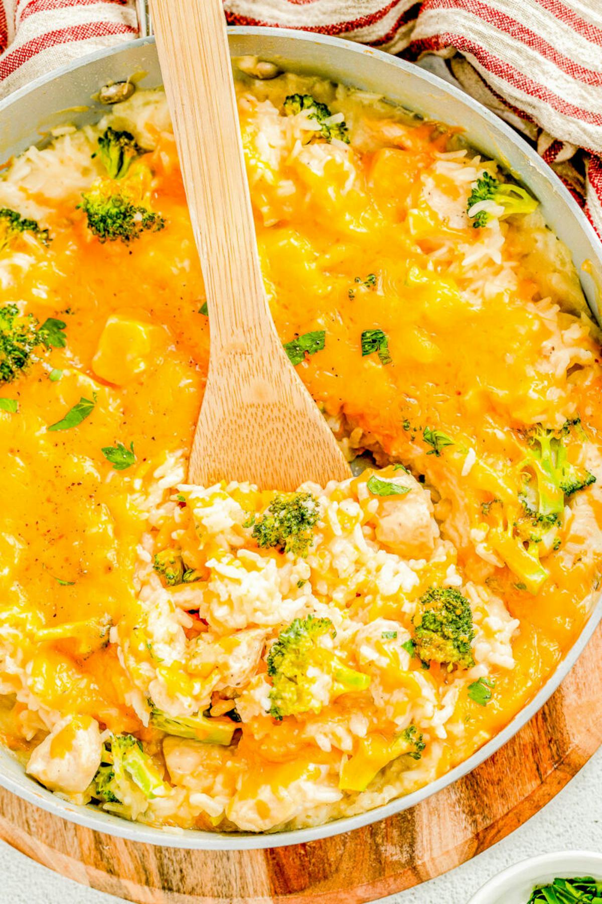 17 Simple Rice Recipes For Dinner That Are Easy &amp; Inexpensive