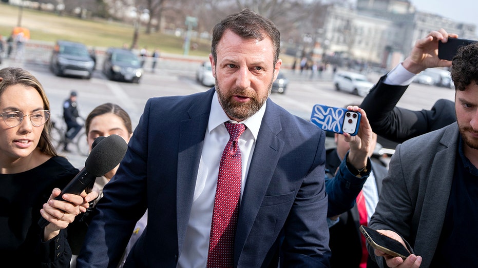 Mullin's confirmation survives key test vote as DHS remains shut down