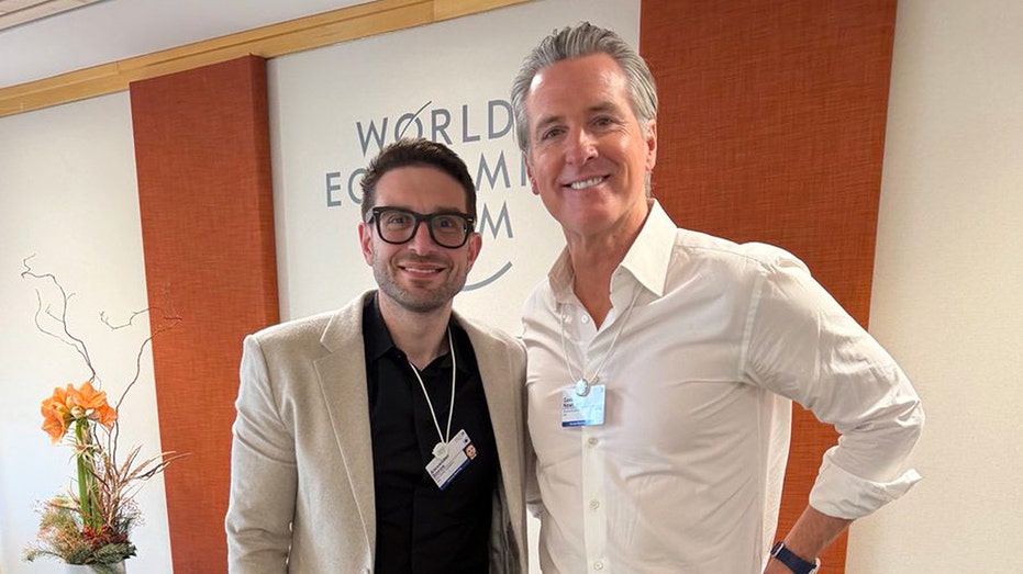 'Bond villain': Newsom roasted as photo of him posing with 'sugar daddy' Alex Soros goes viral