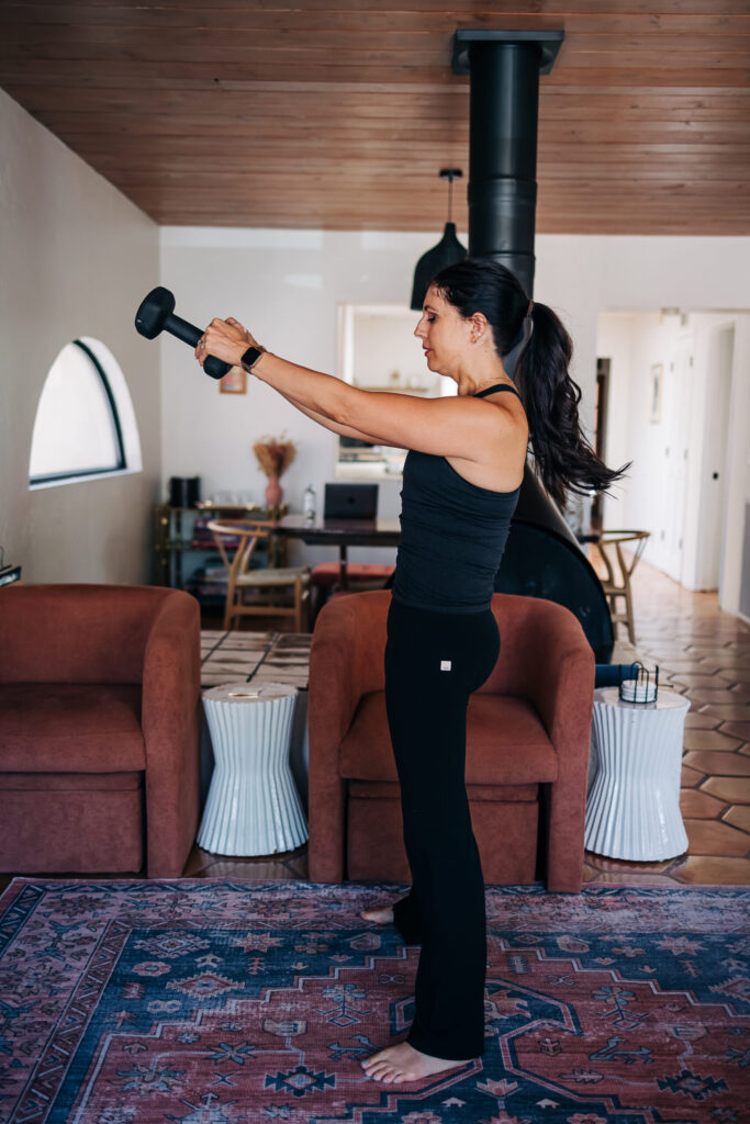 Winter Travel Workout: A Simple Dumbbell Circuit You Can Do Anywhere