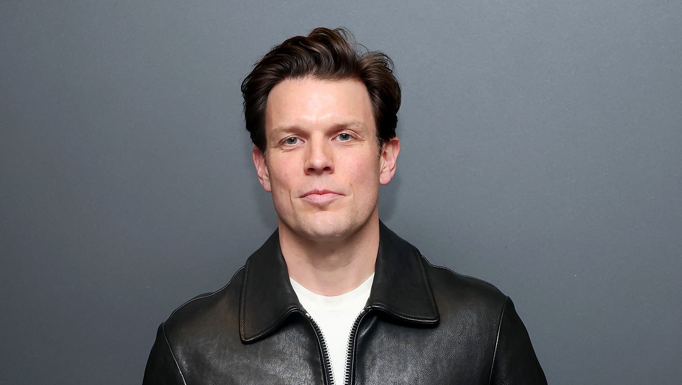 25 Things You Don't Know About Jake Lacy: 'White Lotus’ Fan Reactions, More