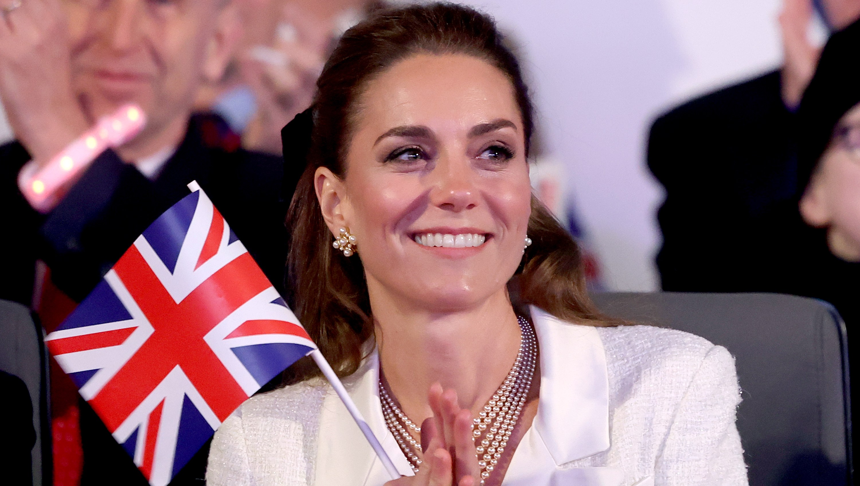 Kate Middleton Has Carried This $1,650 Tote for a Decade — Score the $23 Version