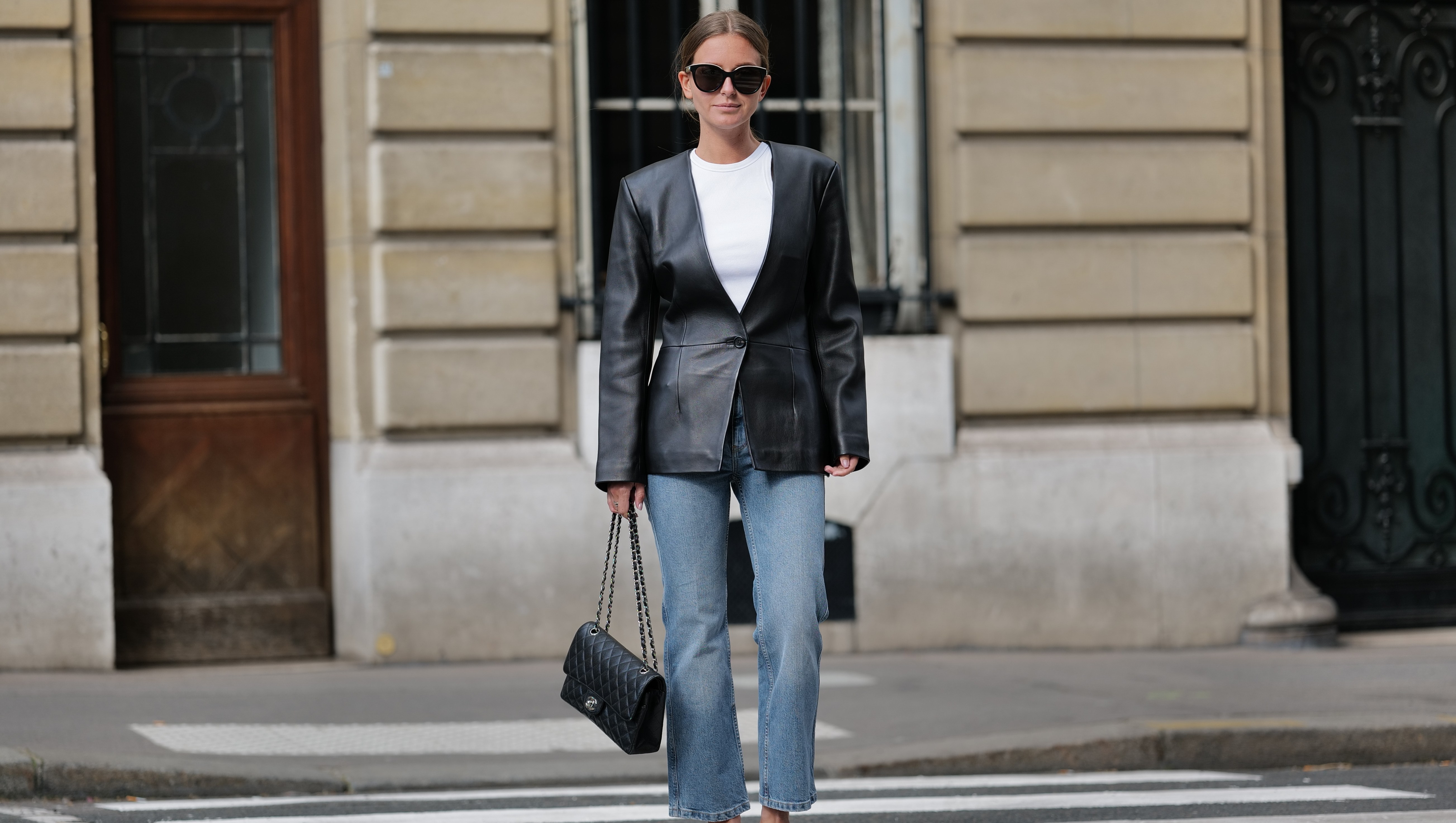 Per London Rich Moms, Straight-Leg Denim Is the 'It' Look for 2026