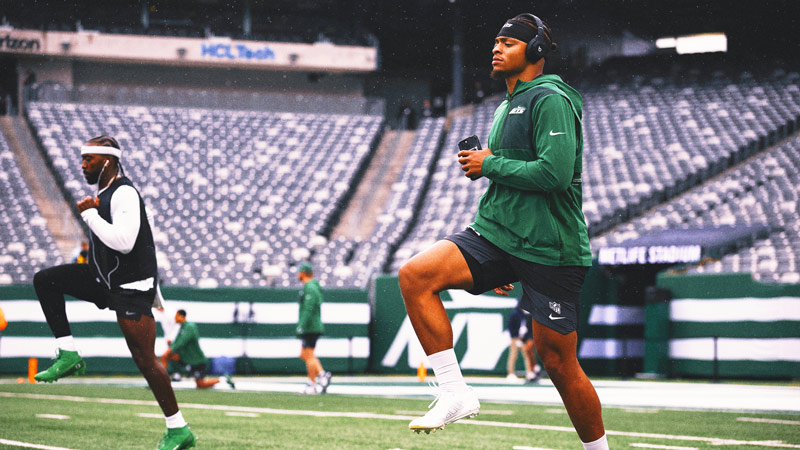 2025 NFL Week 8 Buzz: Dolphins' Darren Waller to IR; Jets QB Change Coming?