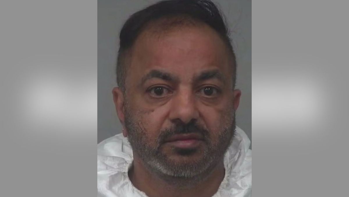 Man Fatally Shoots Wife, 3 Other Family Members As 3 Kids Hide in Closet