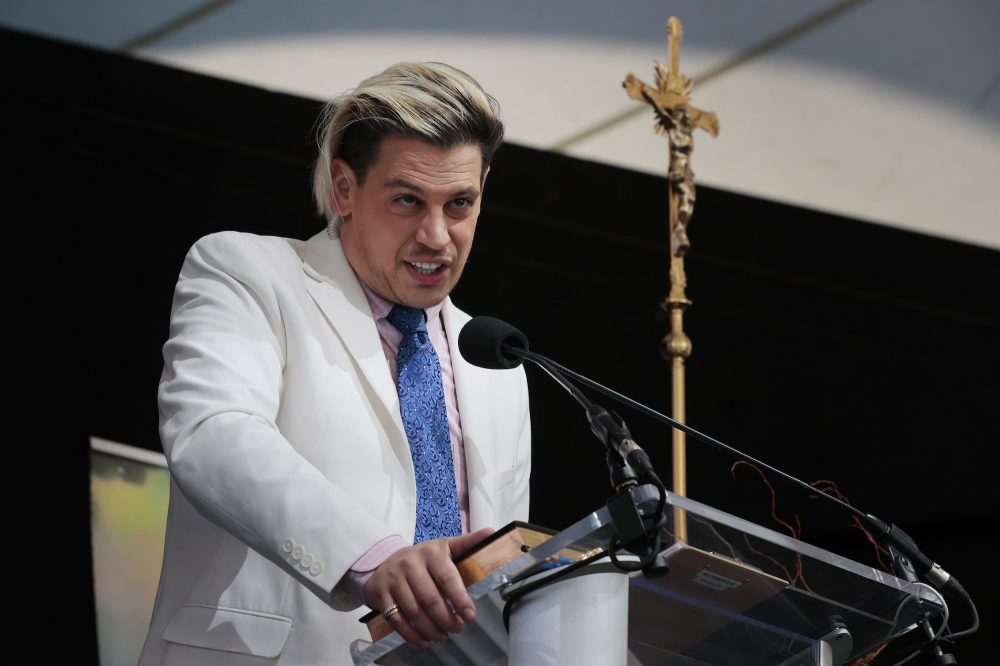 Kanye West Ally Milo Yiannopoulos Detained by ICE in Louisiana