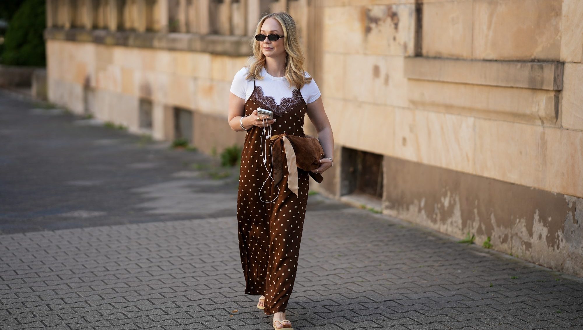 Tired of Tight Dresses? These 17 Loose Gems Are *Much* More Flattering