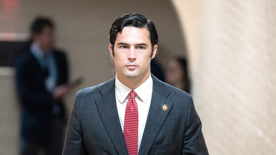 Minnesota fraud hearing sparks immigration clash as GOP lawmaker spotlights Somali welfare data