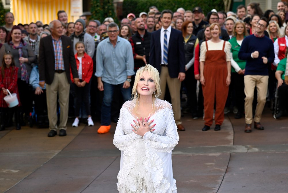 Dollywood President Mourns 'Dreamer in Chief' Dolly Parton After Her Death