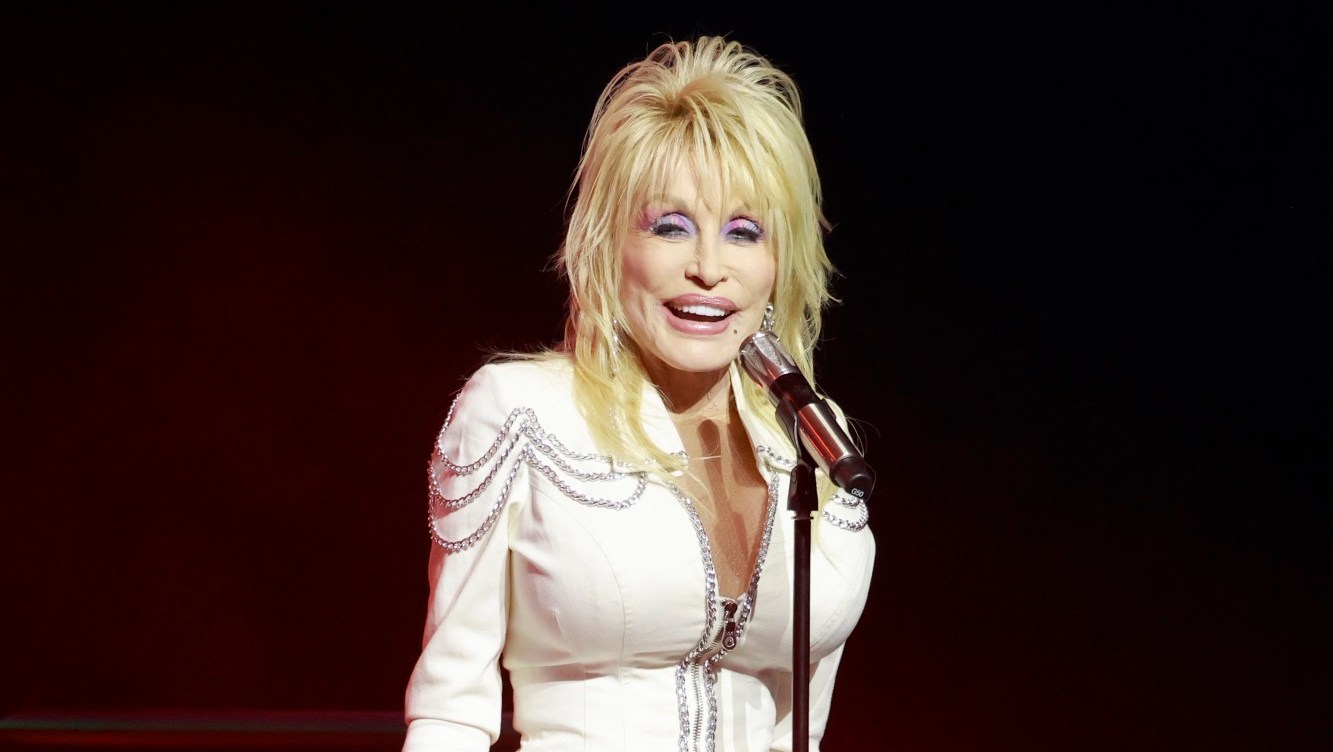 Dolly Parton Made Surprise Appearance at Ribbon-Cutting 2 Months Before Death