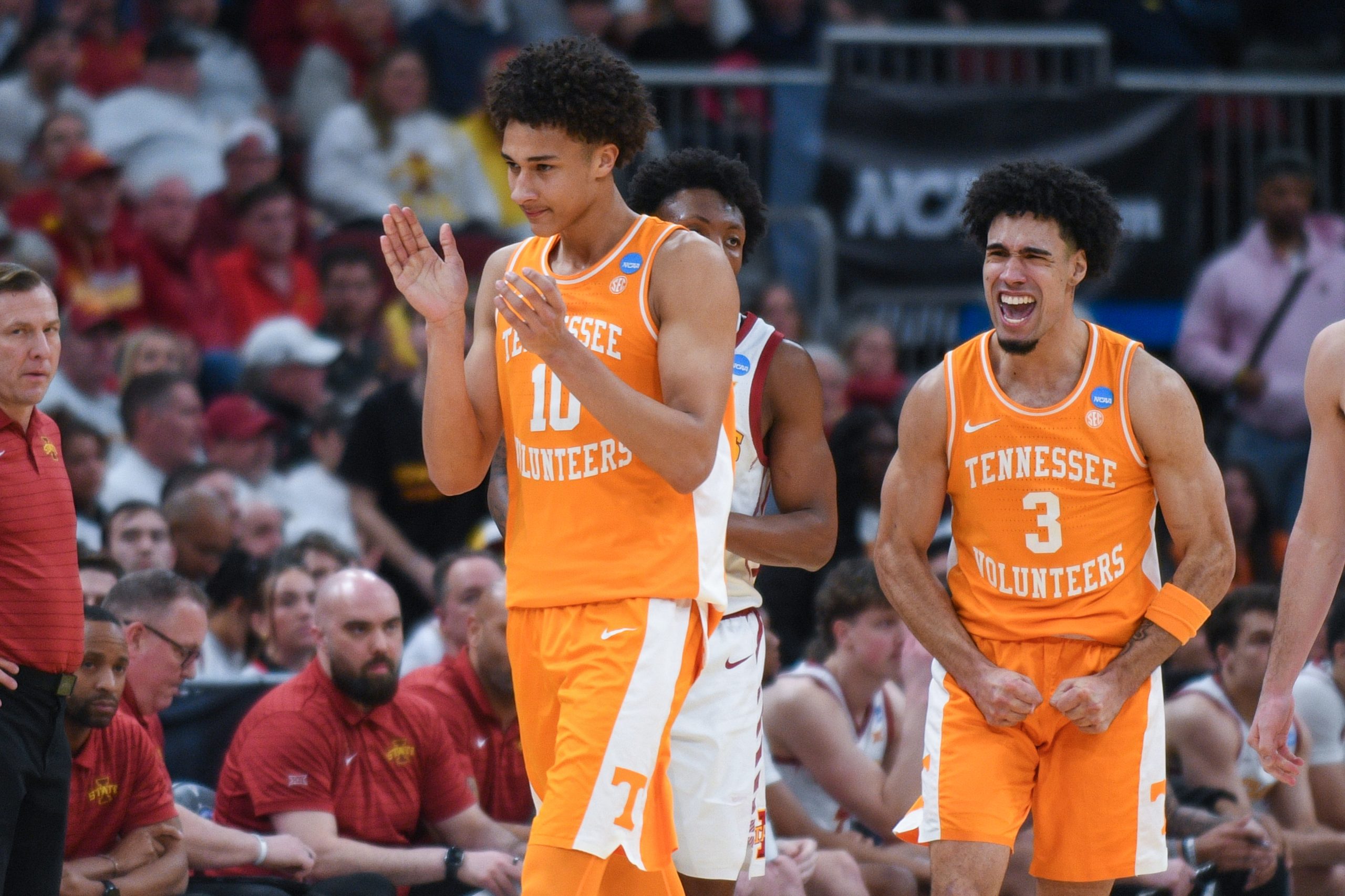 Dabble Promo Code FOXSPORTS: Unlock a $10 Bonus for the Final Eight March Tournament Matchups