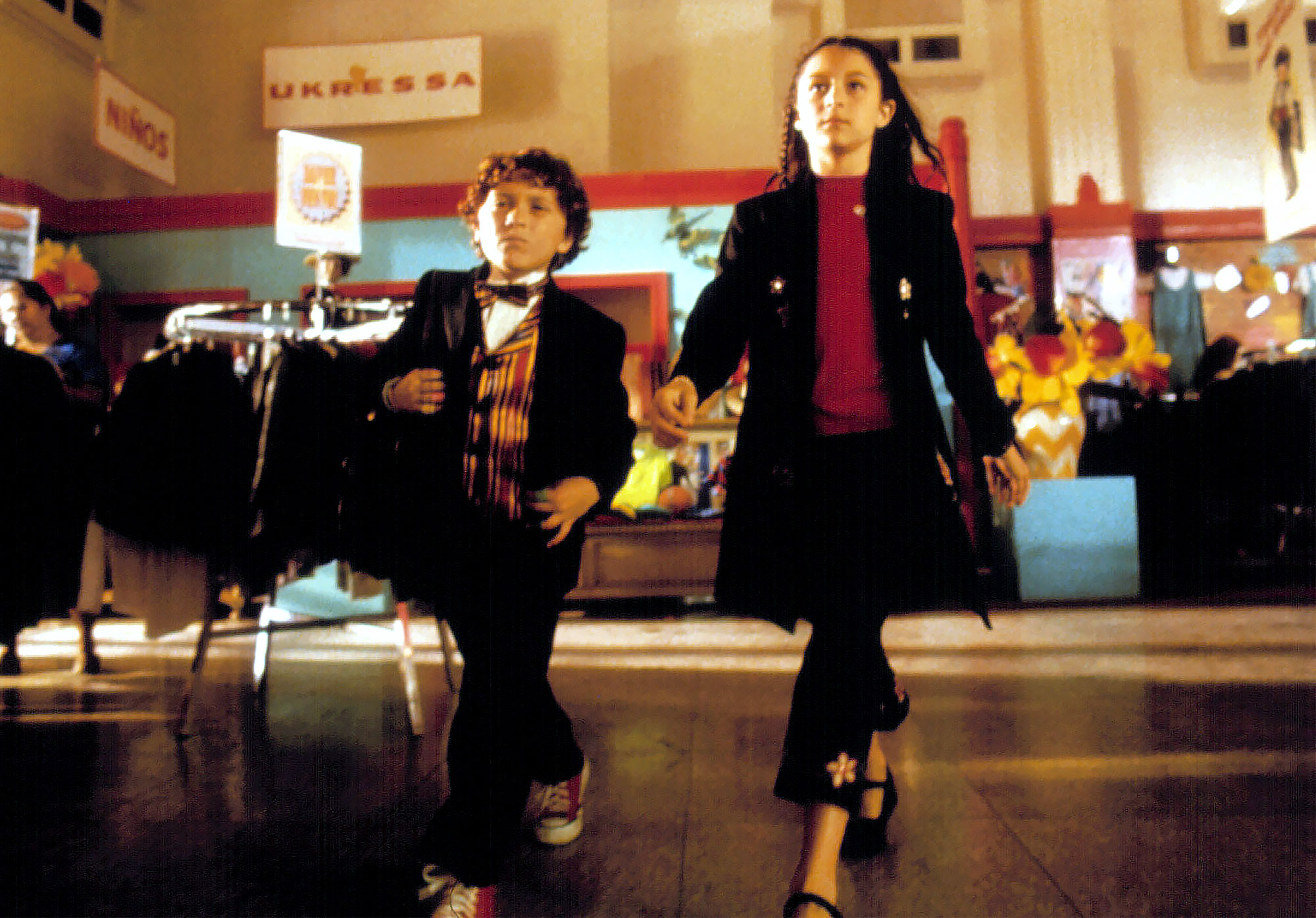 Alexa PenaVega and Daryl Sabara Reflect on 'Spy Kids' 25 Years Later