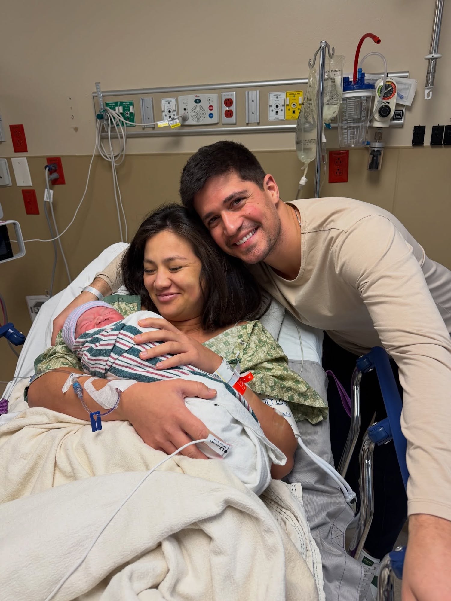 Bachelor’s Caila Quinn Gives Birth to 3rd Baby With Husband Nick Burrello