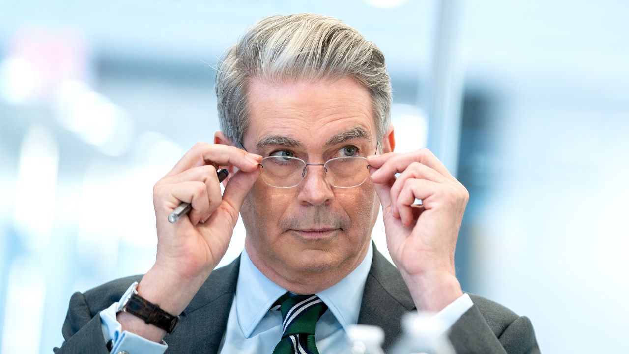 Bessent warns gas stations that Treasury Dept will keep them 'honest' after spike in prices