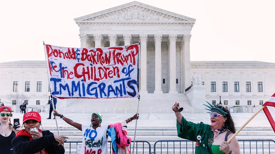 Trump elevates immigration fight at Supreme Court, turning up heat on Democrats ahead of midterms