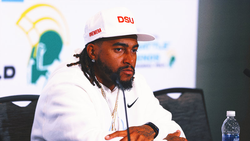 2025 College Football Playoff, Bowl Buzz: Delaware State Extends DeSean Jackson