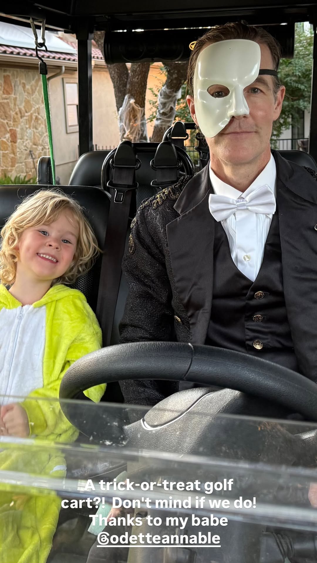 James Van Der Beek Takes His Kids Trick-Or-Treating Amid Cancer Battle