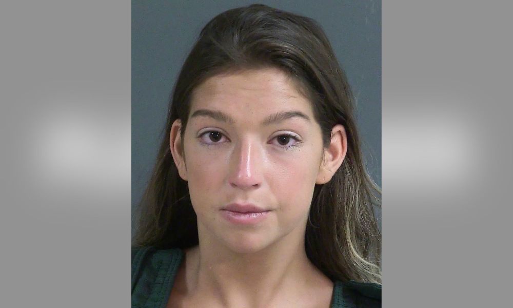 Woman Repeatedly Asked to Call Dad After She Killed Bride in DUI Crash