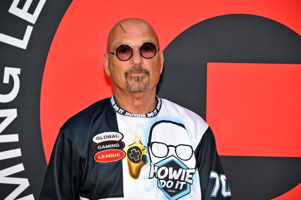 Howie Mandel Claims He 'Almost Died' After Self-Medicating During COVID