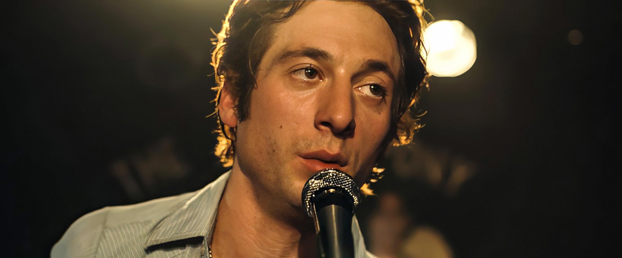 Did Jeremy Allen White Wear Contacts for ‘Deliver Me From Nowhere’?
