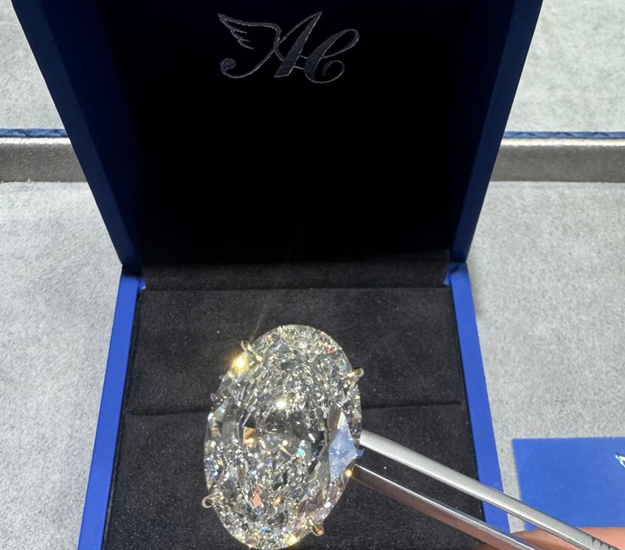 Post Malone's Jeweler Shows Off His 20-Carat Engagement Ring for Christy Lee