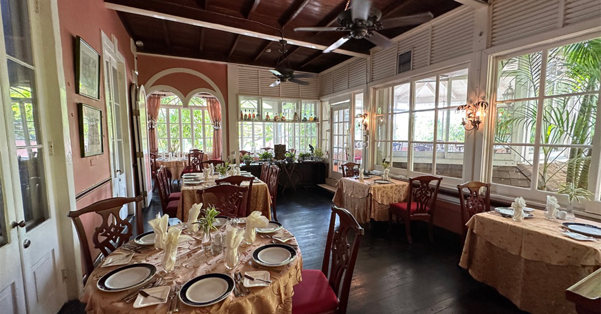 Where to Book the 14 Most Romantic Dinners in the Caribbean