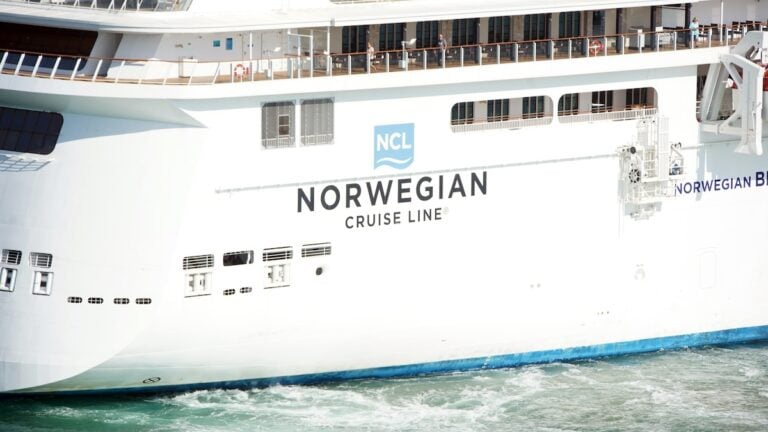 Investor Calls for Major Changes for Norwegian Cruise Line Holdings