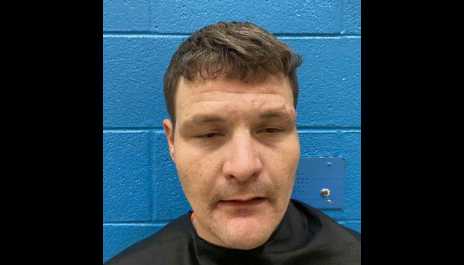 3 juveniles, drugs, gun found in SUV after chase; driver arrested, deputies say