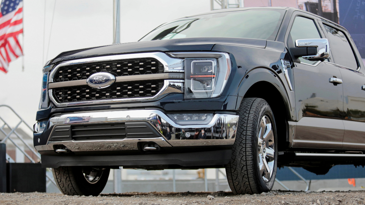 Ford and Lincoln recall over 850K cars, trucks and SUVs over potential fuel pump failure