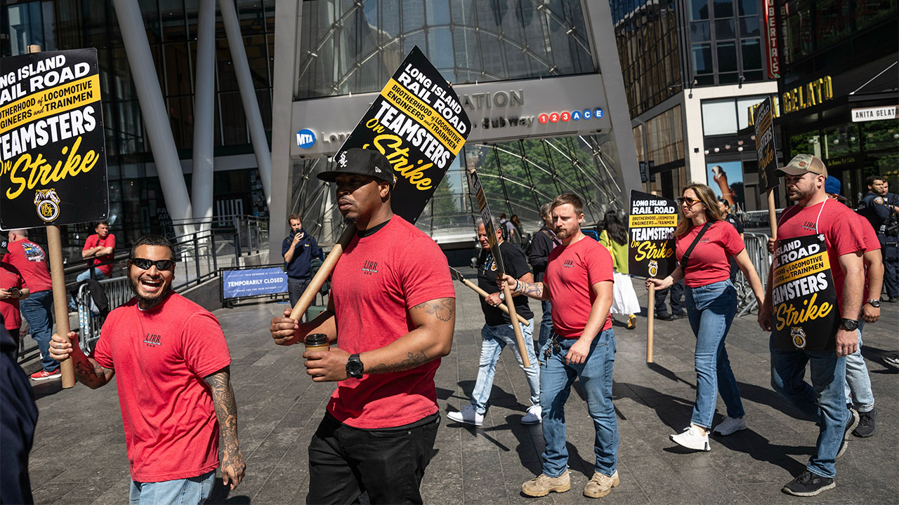 Nation’s busiest commuter railroad to resume service after strike deal reached