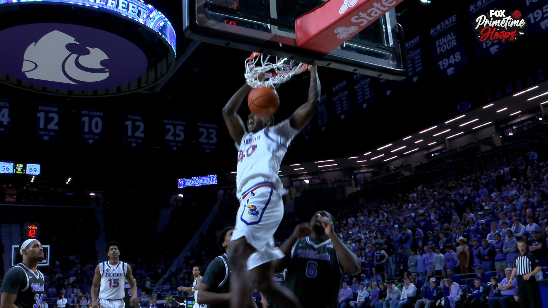Kansas' Melvin Council Jr. sets up Flory Bidunga for alley-oop slam vs. Kansas State