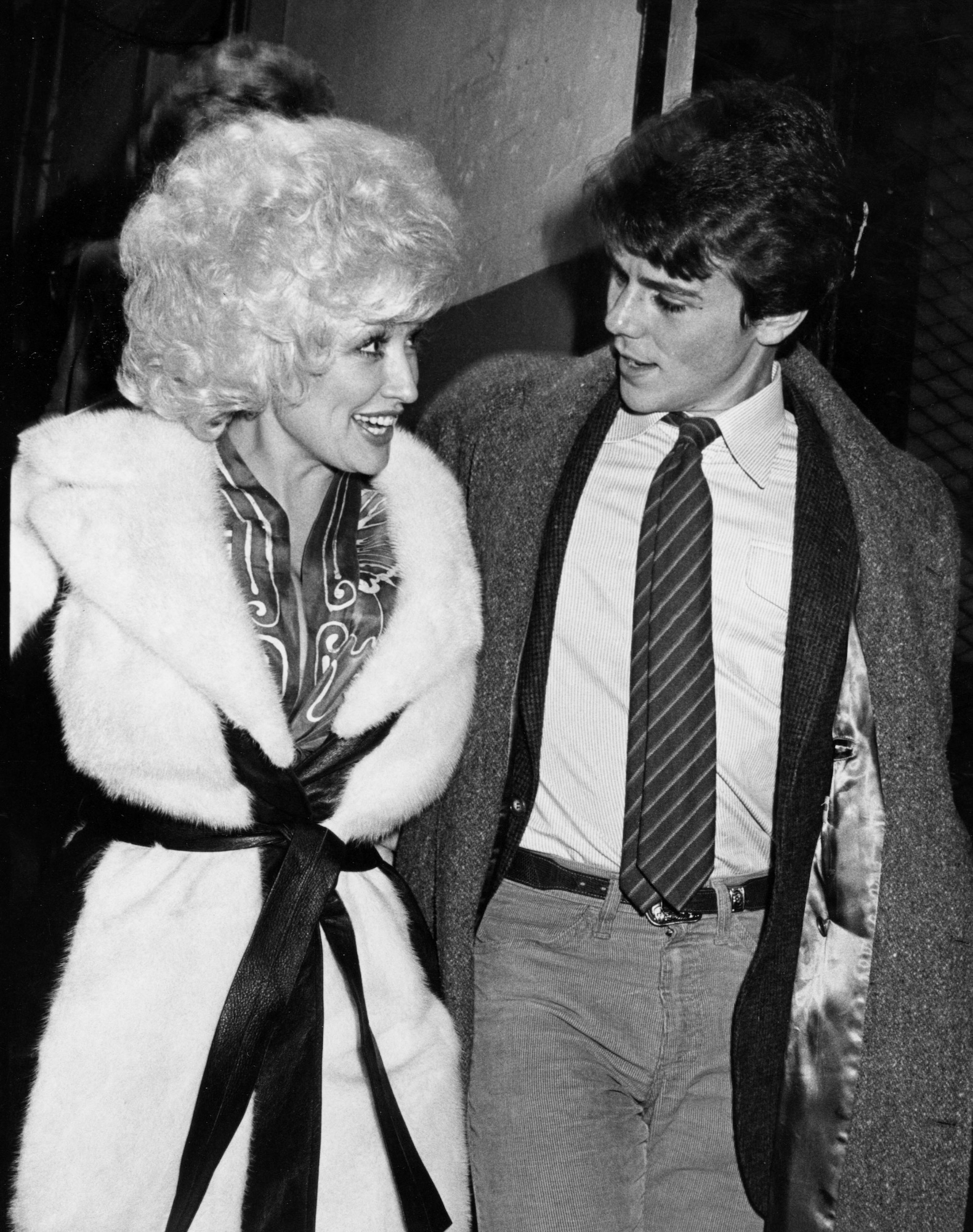Dolly Parton’s Family: Meet the Late Singer’s 11 Brothers and Sisters