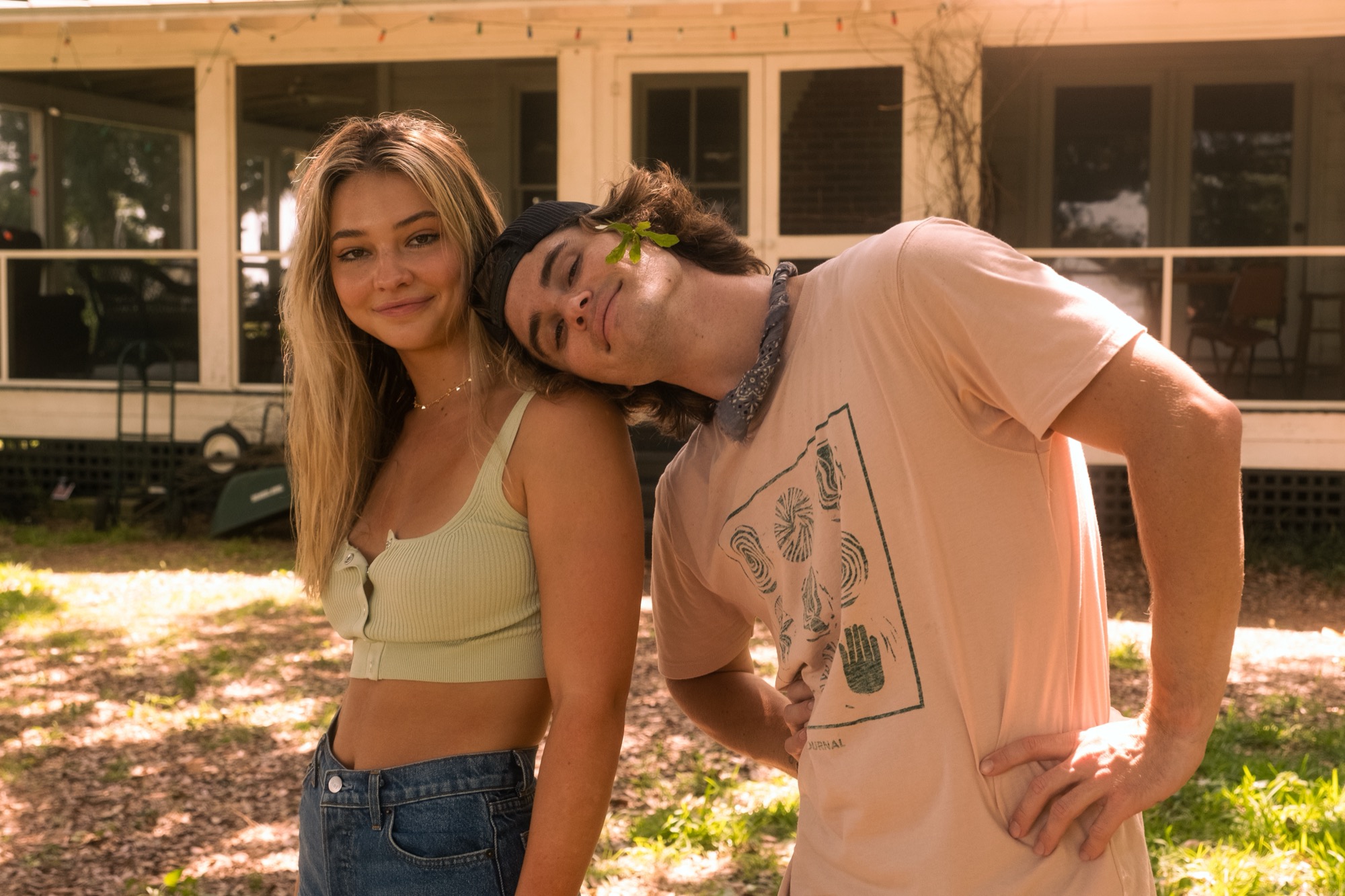 Outer Banks' Madelyn Cline's Dating History Amid Romance With Real Estate Exec