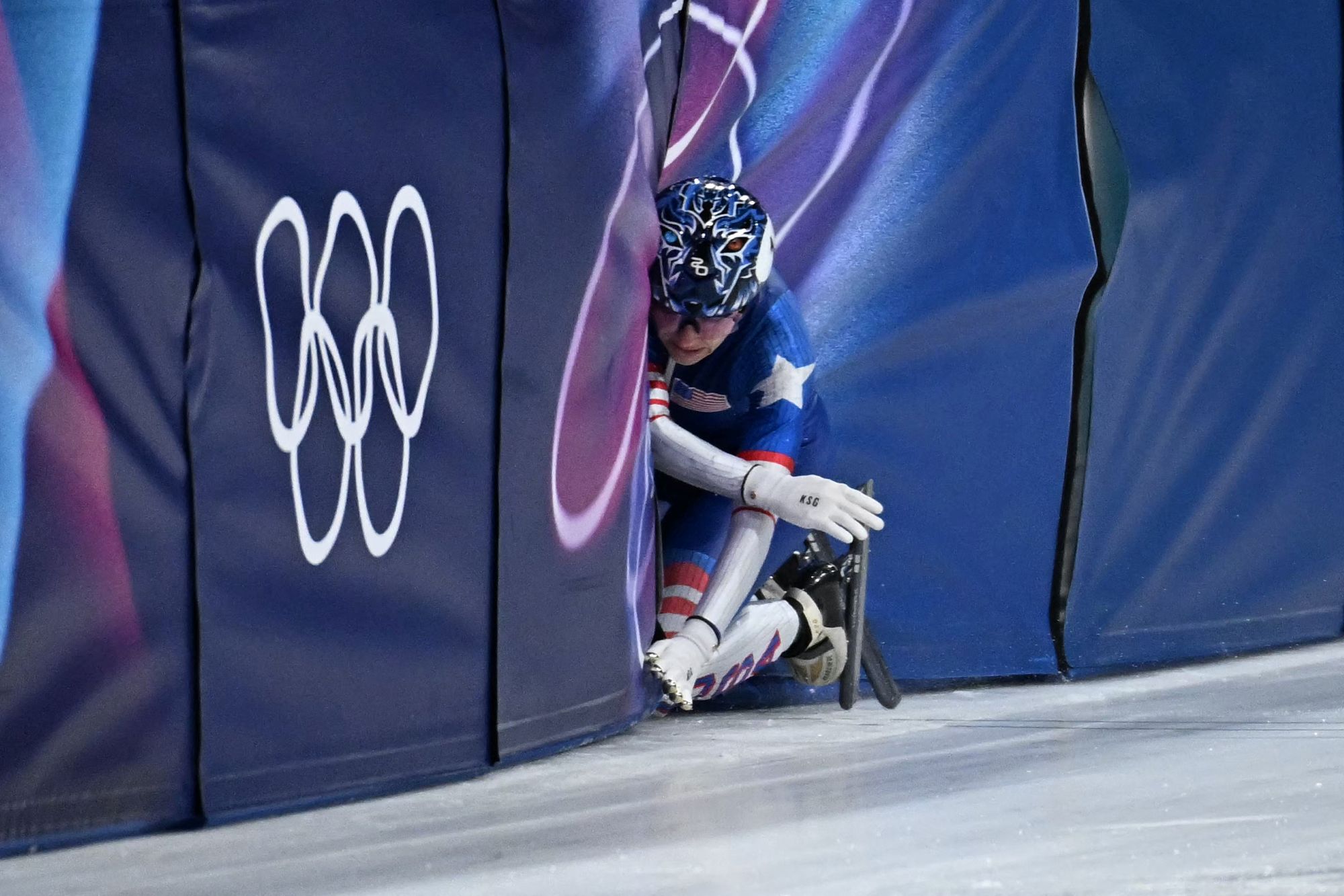 Olympian Sends ‘Love and Hugs’ To Skater Who Cut Her Face During Race